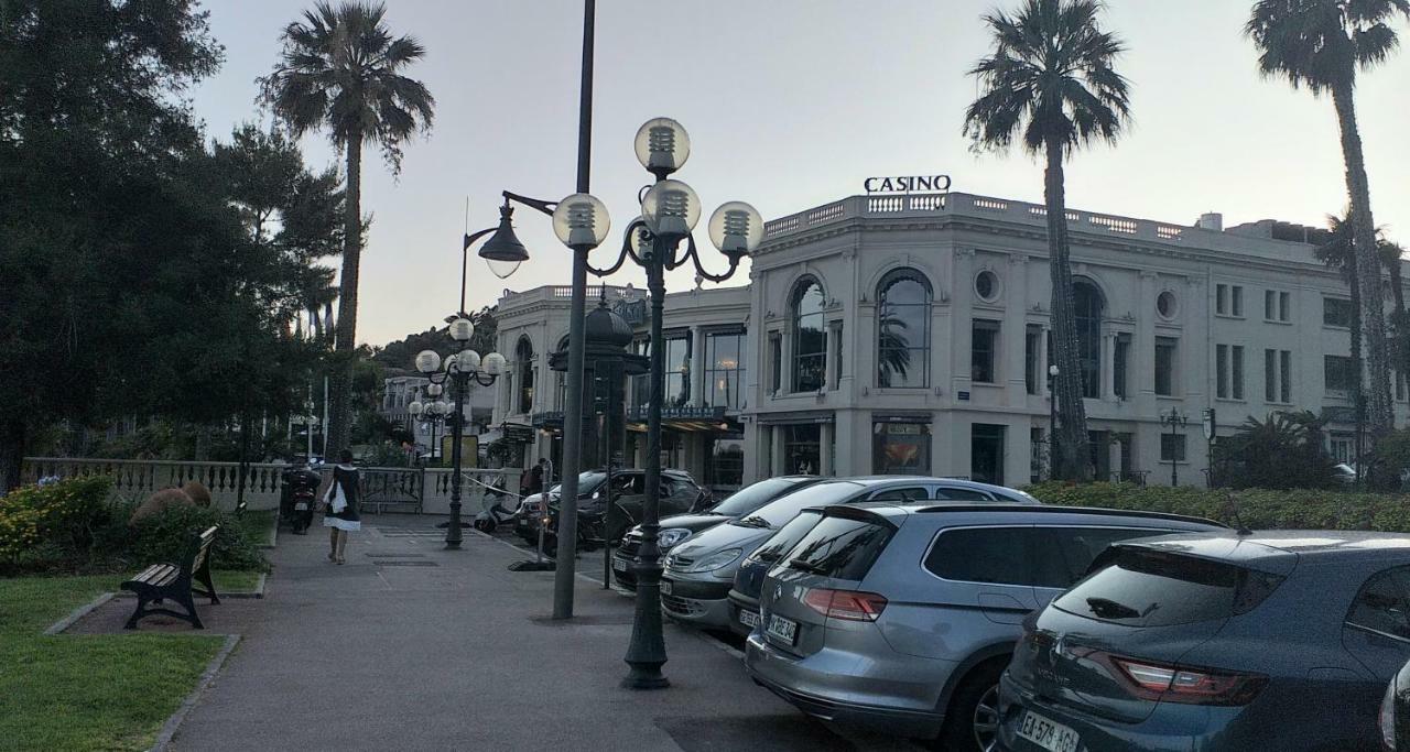 Vue Mer Exceptionnelle Entre Nice Et Monaco Villefranche-sur-Mer Eksteriør bilde